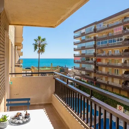 Estupendo Piso En Primera Linea De Playa; Ronda Iv Apartment *