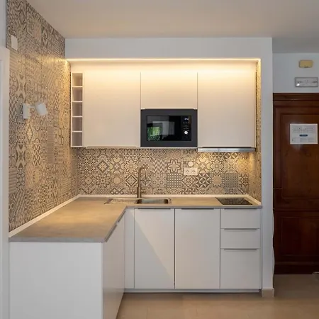 Estupendo Piso En Primera Linea De Playa; Ronda Iv Fuengirola